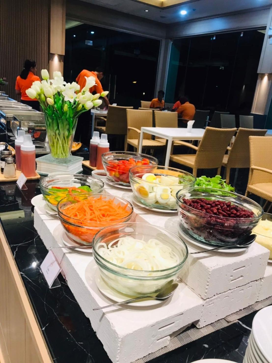 Mayflower Grande Suite Hotel Phitsanulok Extérieur photo