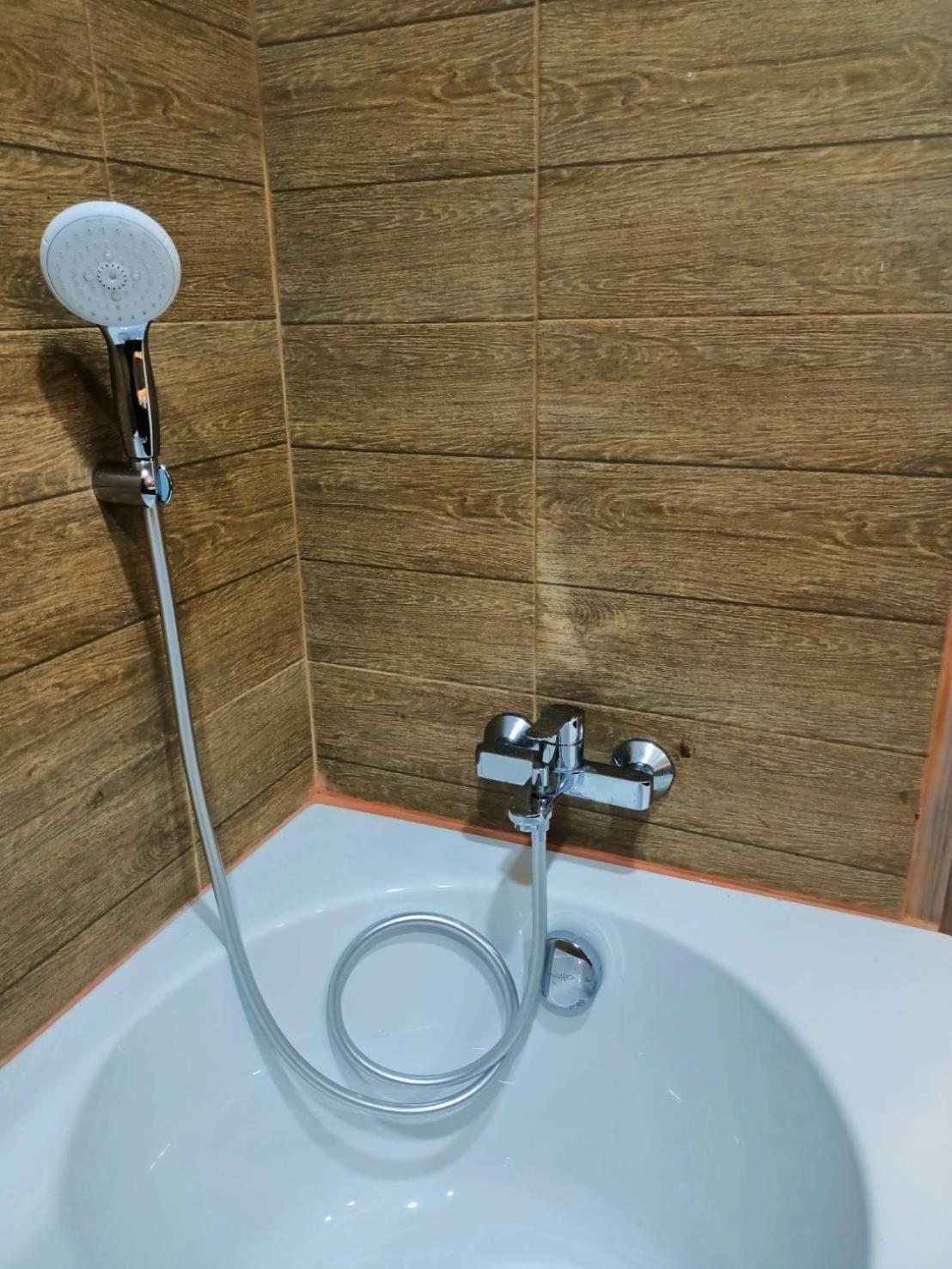 Mayflower Grande Suite Hotel Phitsanulok Extérieur photo